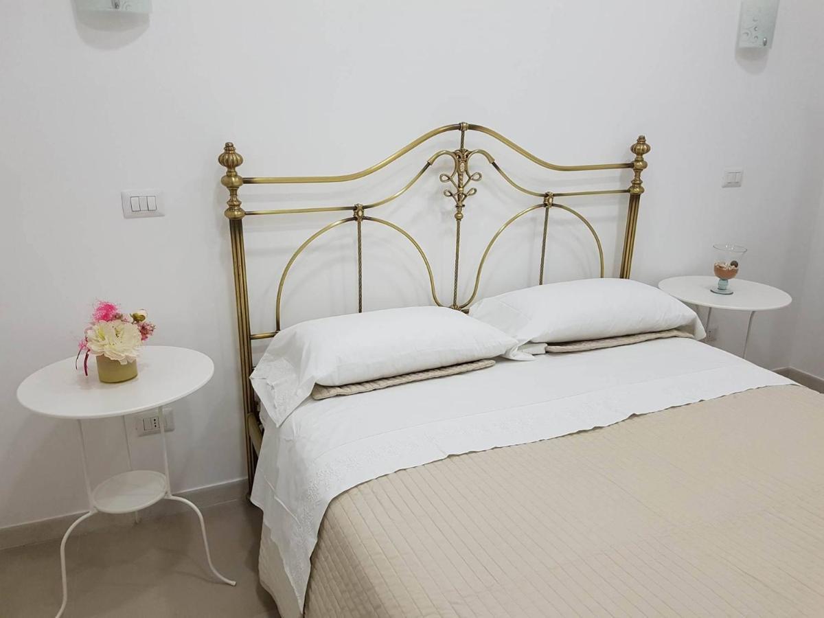 Bed and Breakfast I Tesori Del Mare Letojanni Exterior foto